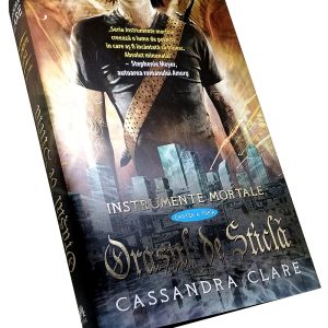 Orașul de sticlă – Cassandra Clare